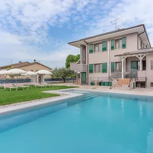 -free Pool And Parking- Garda House Castelnuovo del Garda